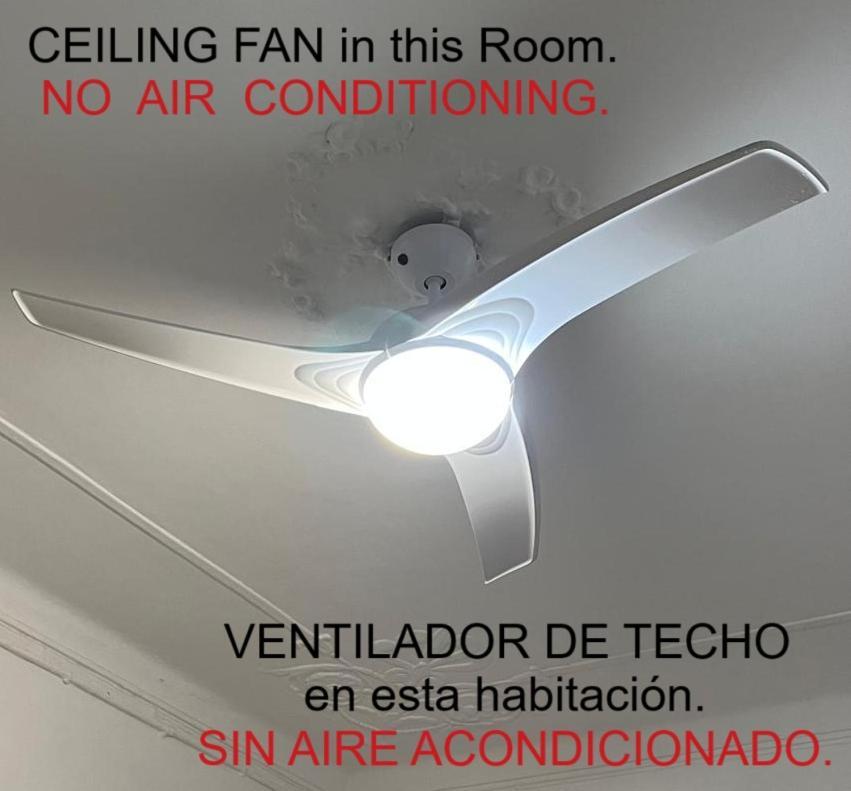 Hostal Lesseps Barcelona Zimmer foto